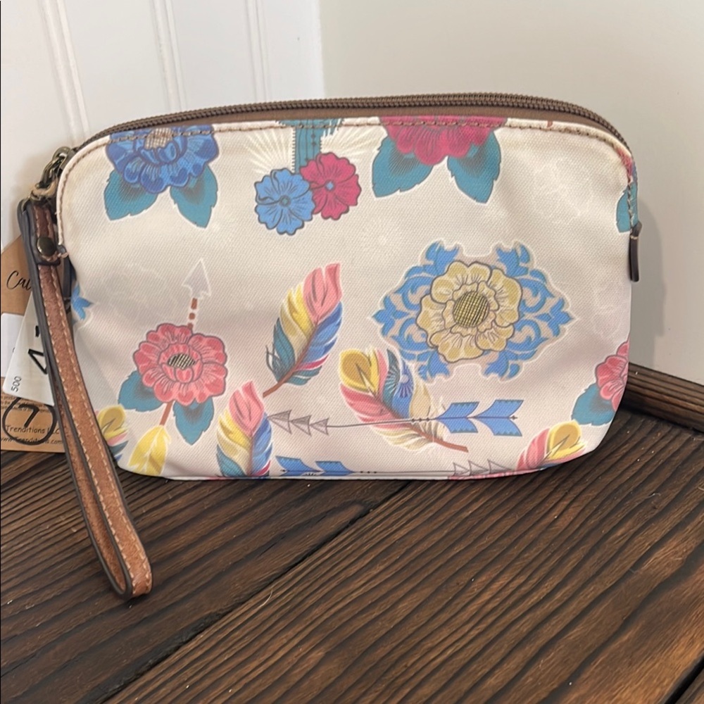 NWT Catchfly Floral and leopard Patterned Wristlet Clutch Essentials pouch